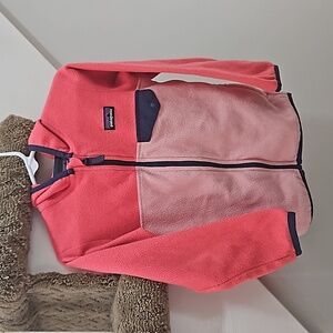 Girls Pink Patagonia Fleece Zip Hooded Jacket. Size 4T.